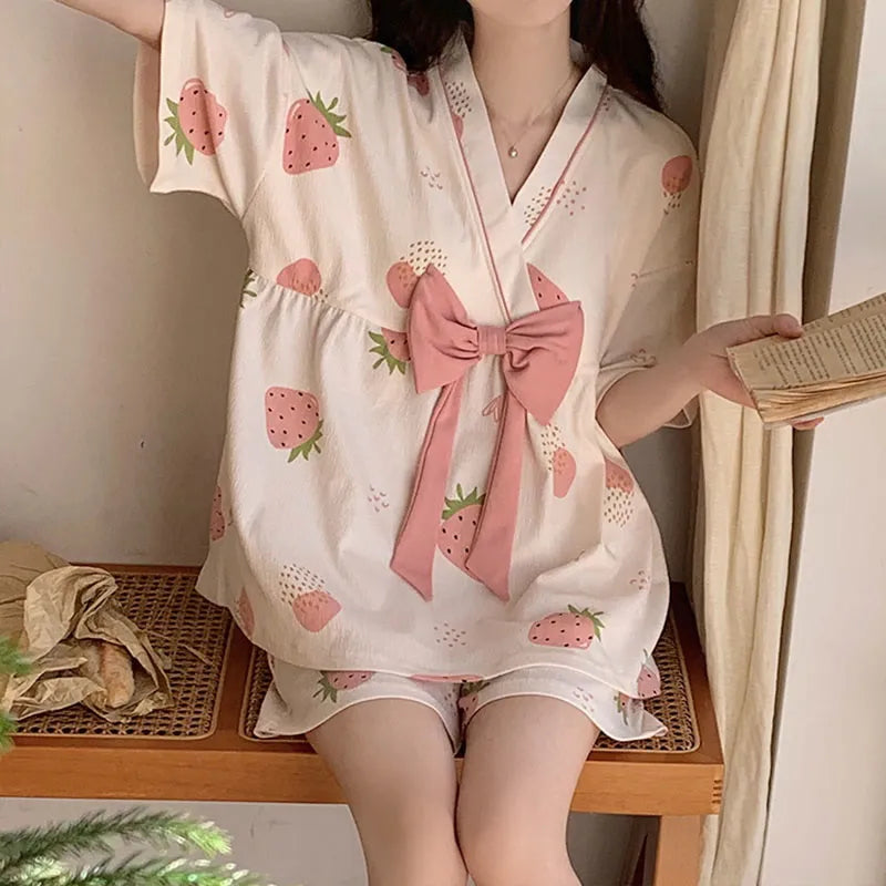 Strawberry Print Bowknot T-Shirt Shorts Pajamas Set