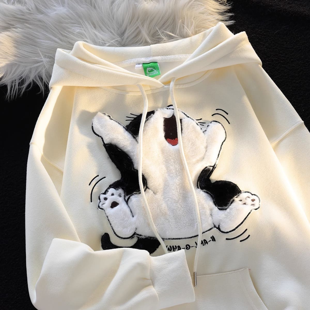 Cartoon Embroidery Crying Kitty Cat Hoodie