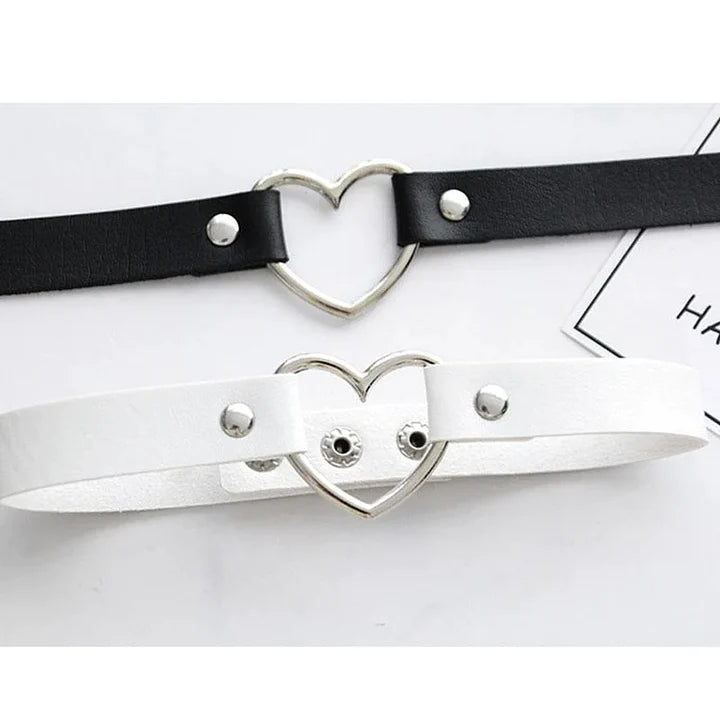 Cute Love Heart Punk Leather Choker Collar