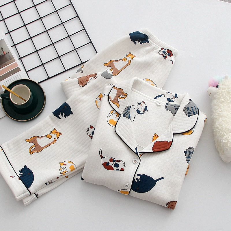 Kawaii Sleepy Cat Pajamas Set