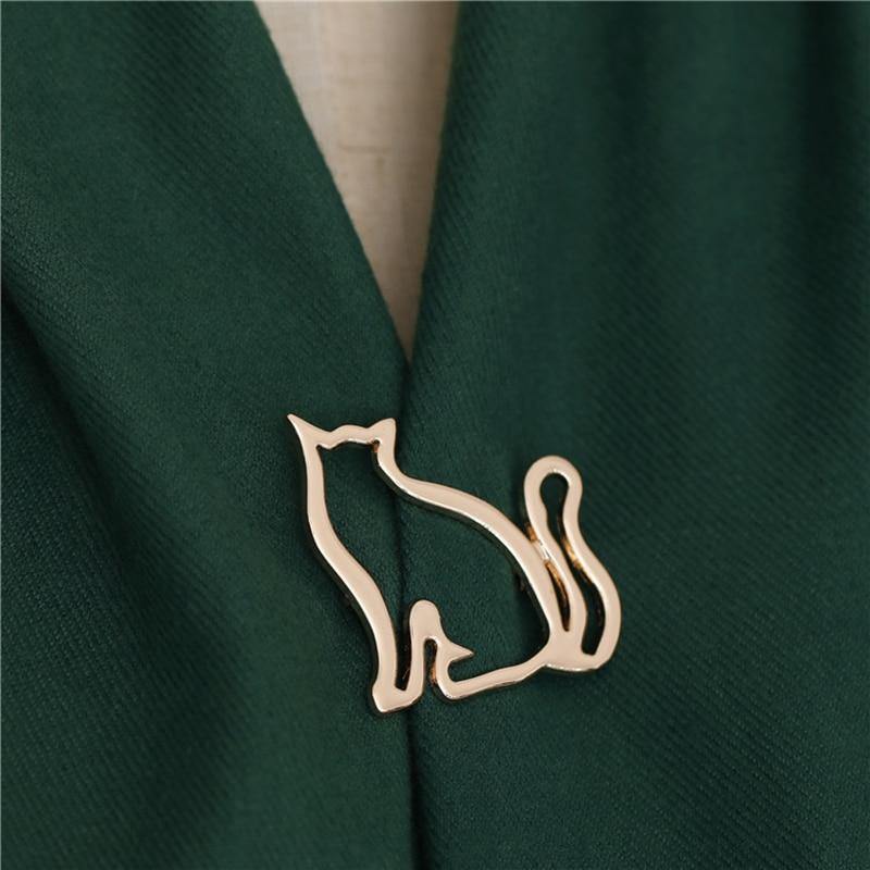 Hollow Cat Brooch - Meowhiskers