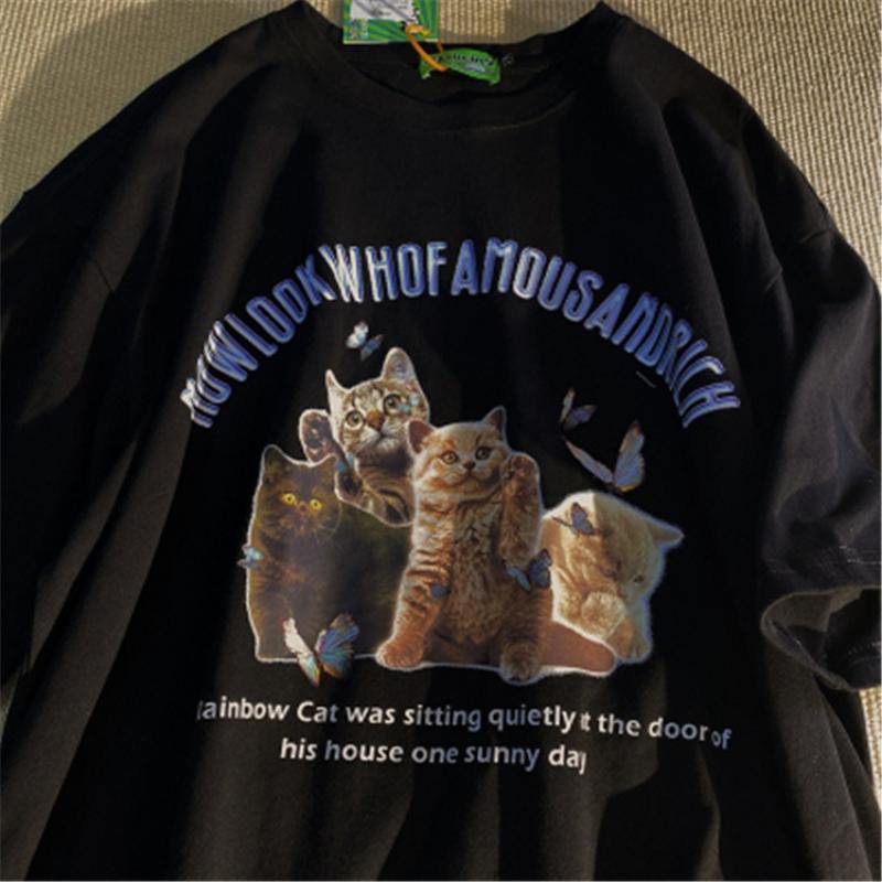 Streetwear Cat T-Shirt - Meowhiskers