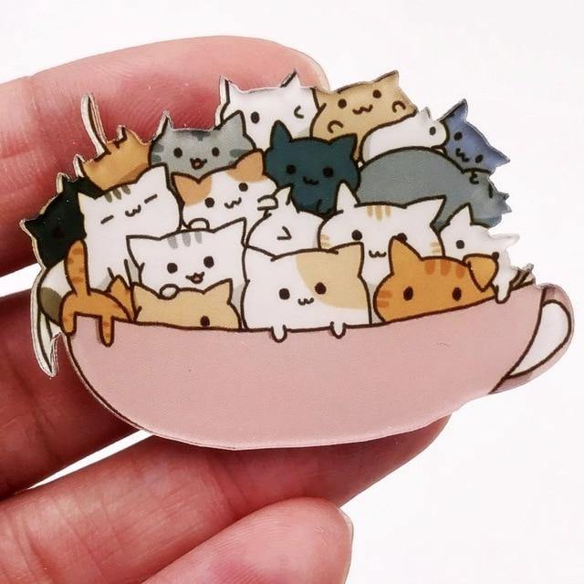 Cat Gathering Brooch - Meowhiskers