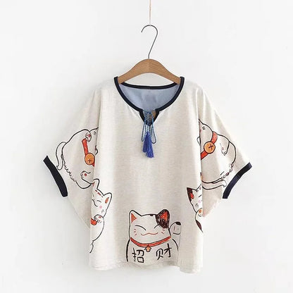 Lucky Cat Print Tassel Cloak T-Shirt