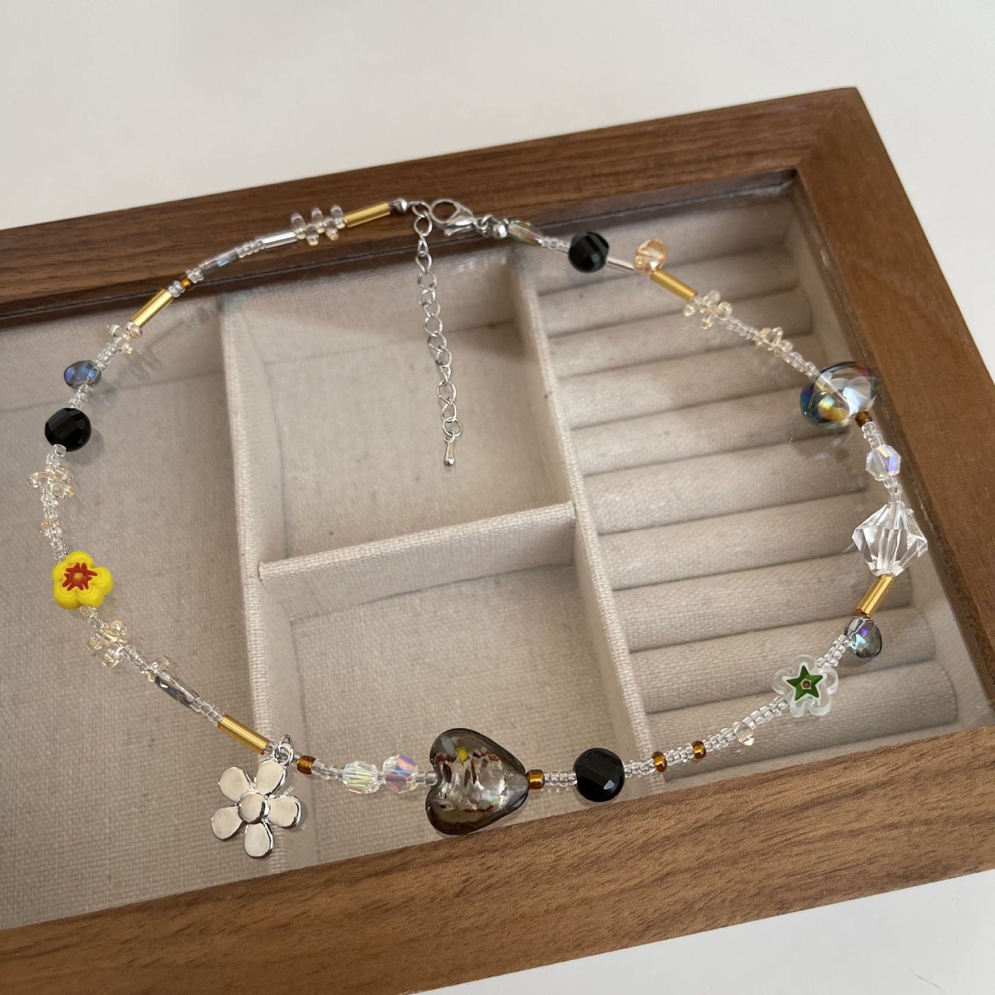 Flower Crystal Class Gravel Beaded Pendant Necklace