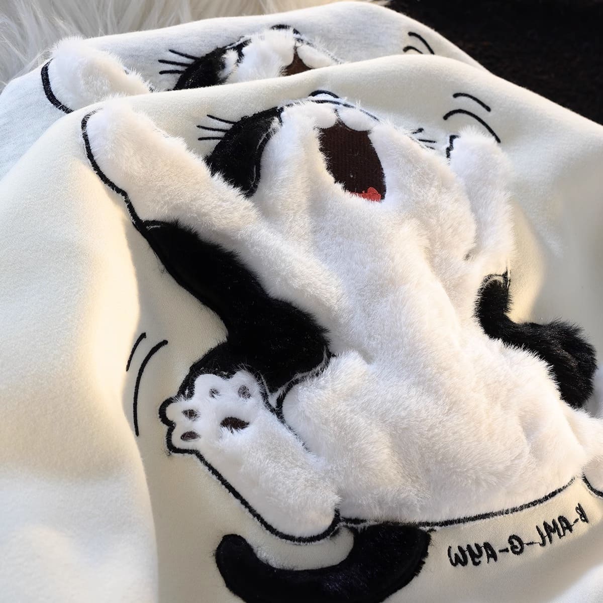 Cartoon Embroidery Crying Kitty Cat Sweatshirt Hoodie Meowhiskers