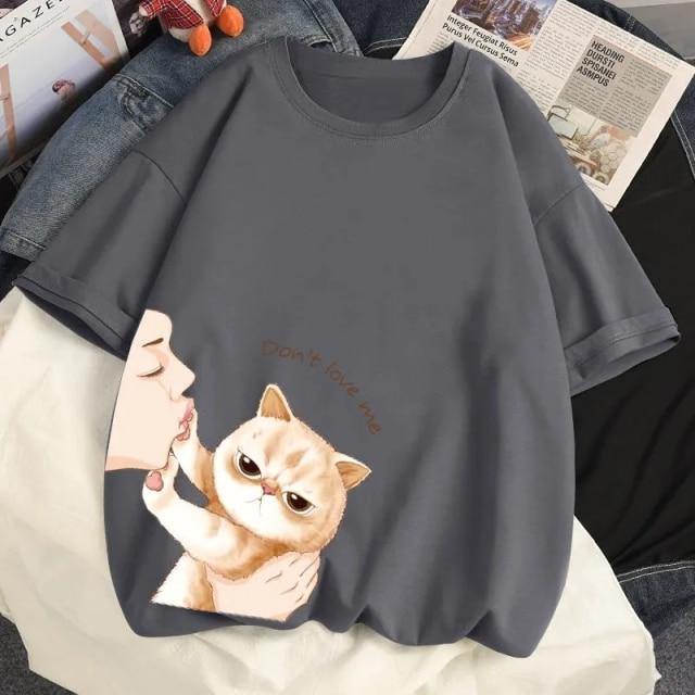 Kiss Cat T-Shirt Meowhiskers