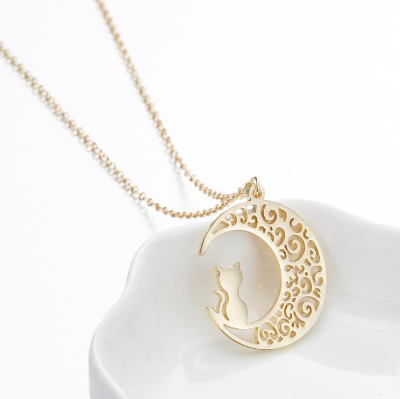 Cat Moon Necklace - Meowhiskers