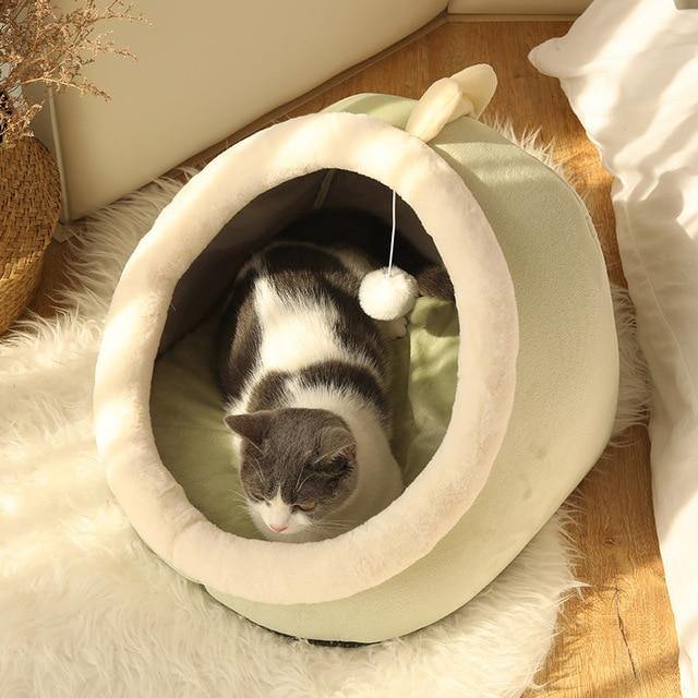 Lovely Cat House - Meowhiskers