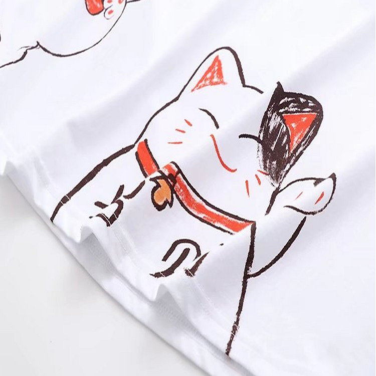 Lucky Cat Print Tassel Cloak T-Shirt
