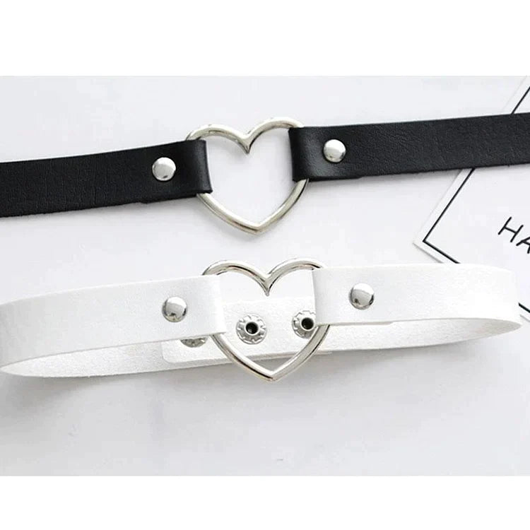 Love Heart Punk Leather Choker Collar