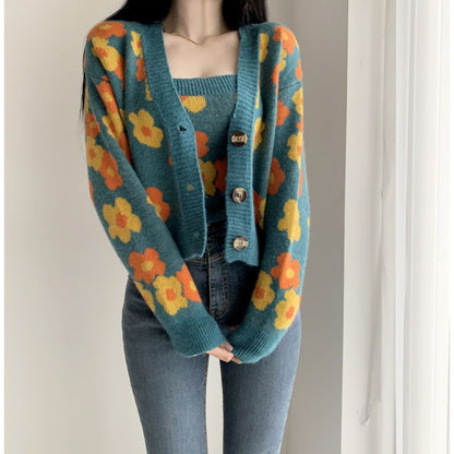 Fashion Cropped Flower Cardigan